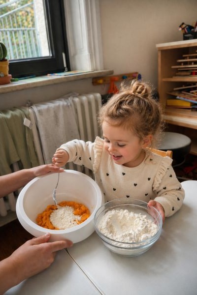 Backen im Montessori Kinderhaus